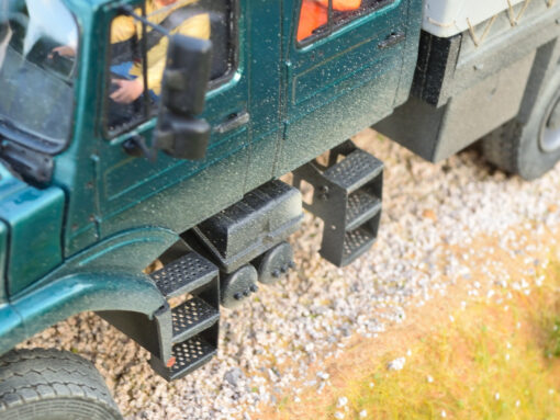 Zetros 6x6 double cab canvas truck. Full kit. Scale 1/35 – Image 7